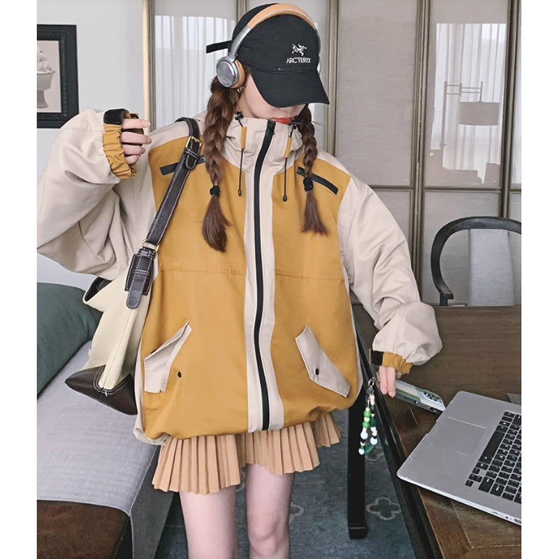 ナチュラルツートンマウンテンパーカー
