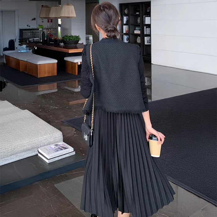 カットオフベスト×プリーツスカートワンピース