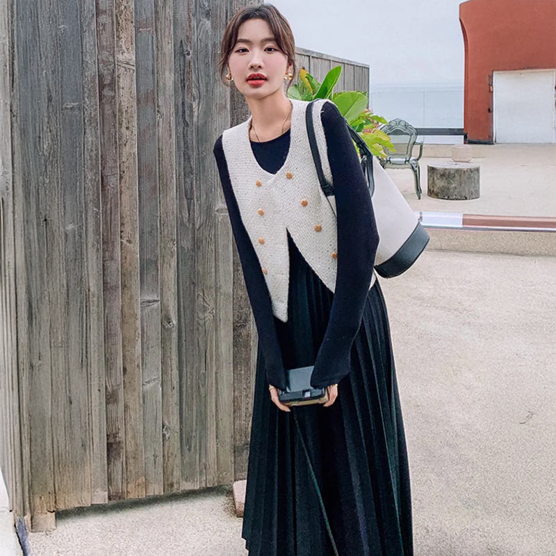 ツイードベスト×プリーツスカートワンピース(2colors)（黒・白）秋/冬