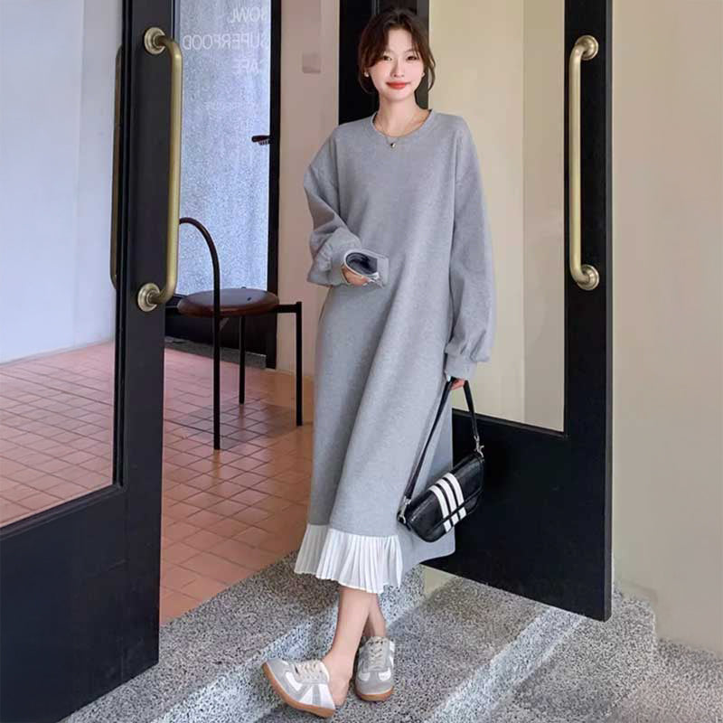 裾プリーツスウェットワンピース