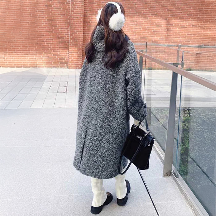 フード付きダッフルコート