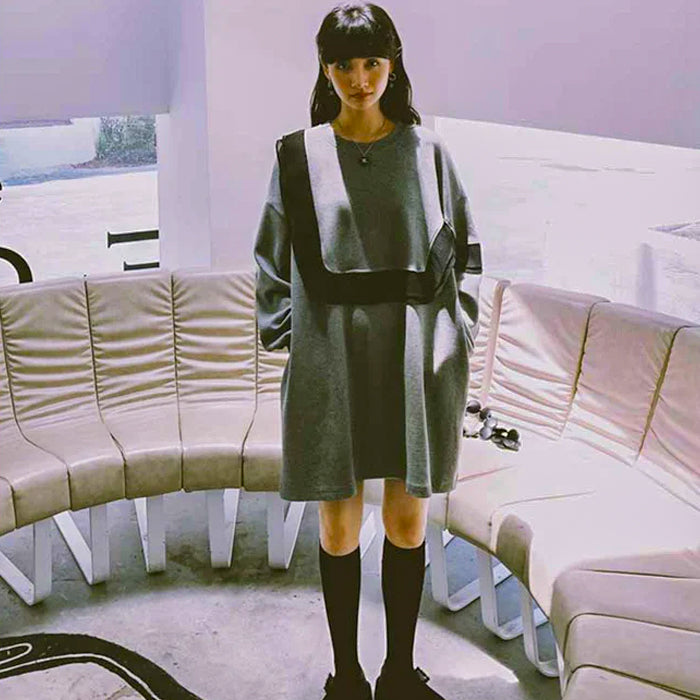 ブラックフリルワンピース