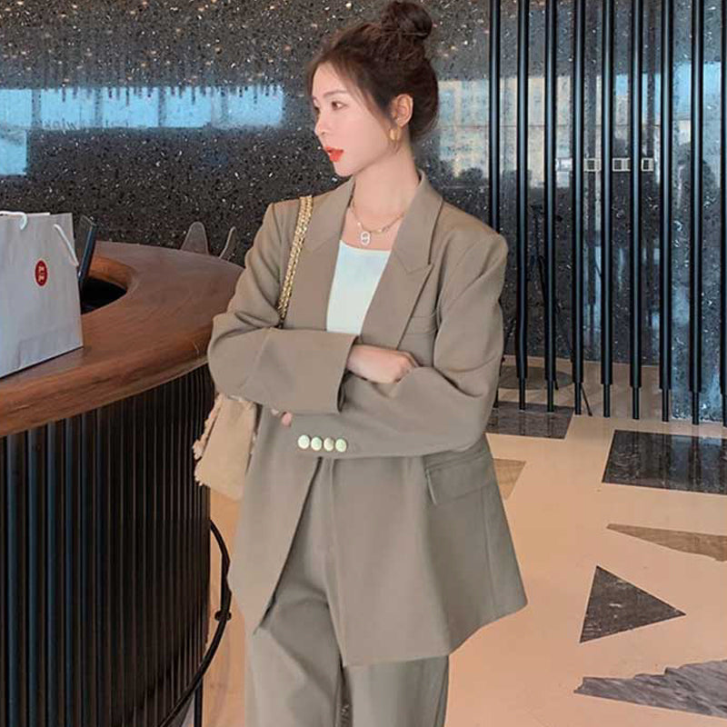 スタンダードパンツスーツ(ベージュ)