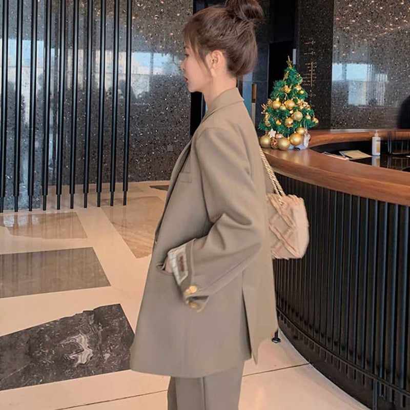 スタンダードパンツスーツ(ベージュ)