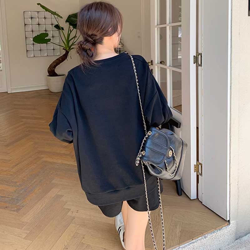 カッティングスウェットセットアップ