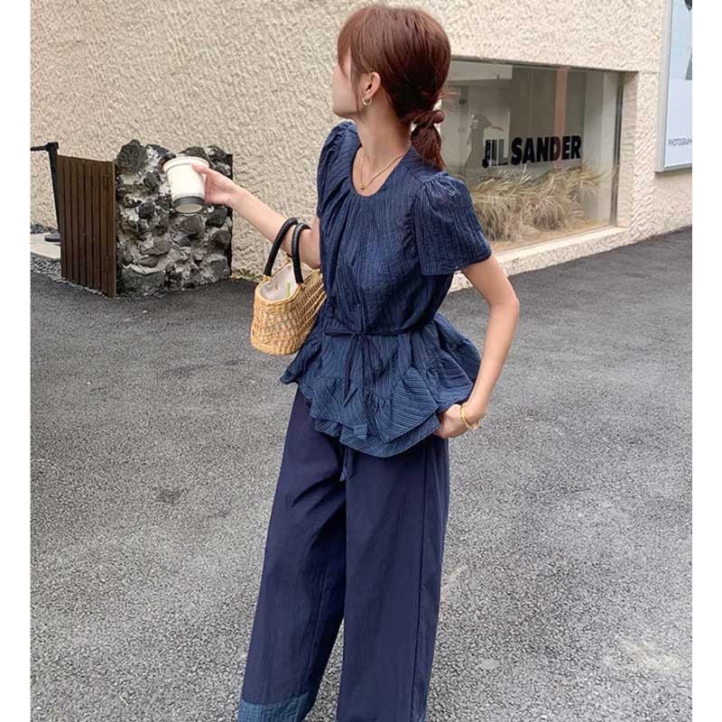 夏のおしゃれに❤️ゆったり裾フリルトップス普段着にも最適 &. NOSTALGIA tシャツ 「ZOZO限定」裾フリルTシャツ（接触冷感