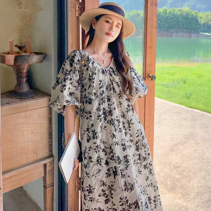 Vネック花柄ロングワンピース
