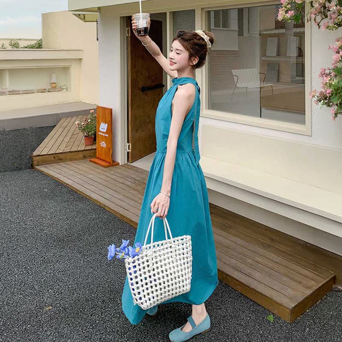 ホルターネックギャザーワンピース（青）春/夏 大人のリゾートスタイル