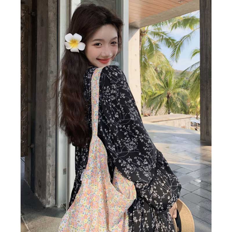 花柄ティアードミニワンピース