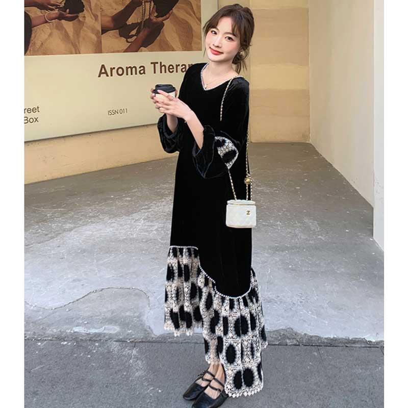 【即納】裾フレアベロアワンピース