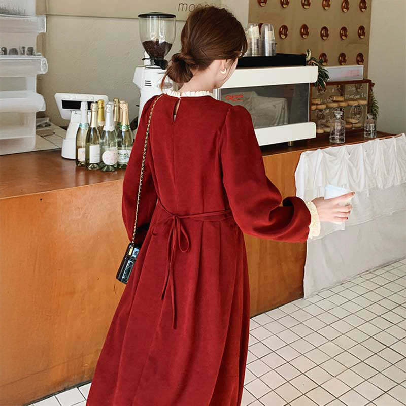 レトロラウンドネックワンピース