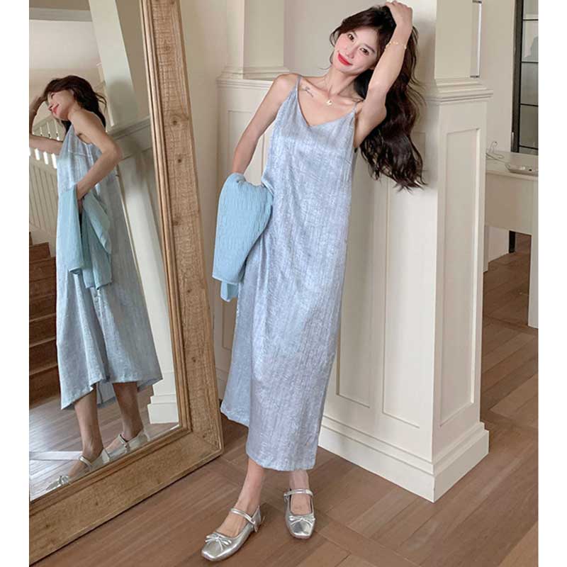 シアーニット×シャイニーキャミワンピース