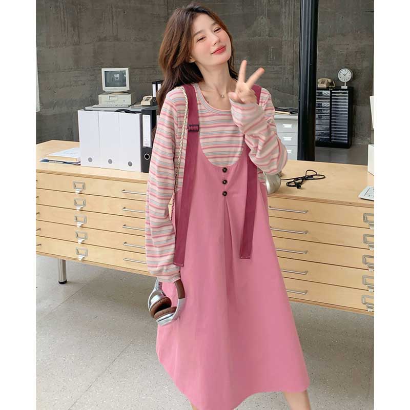 レイヤード風ドッキングジャンパースカート