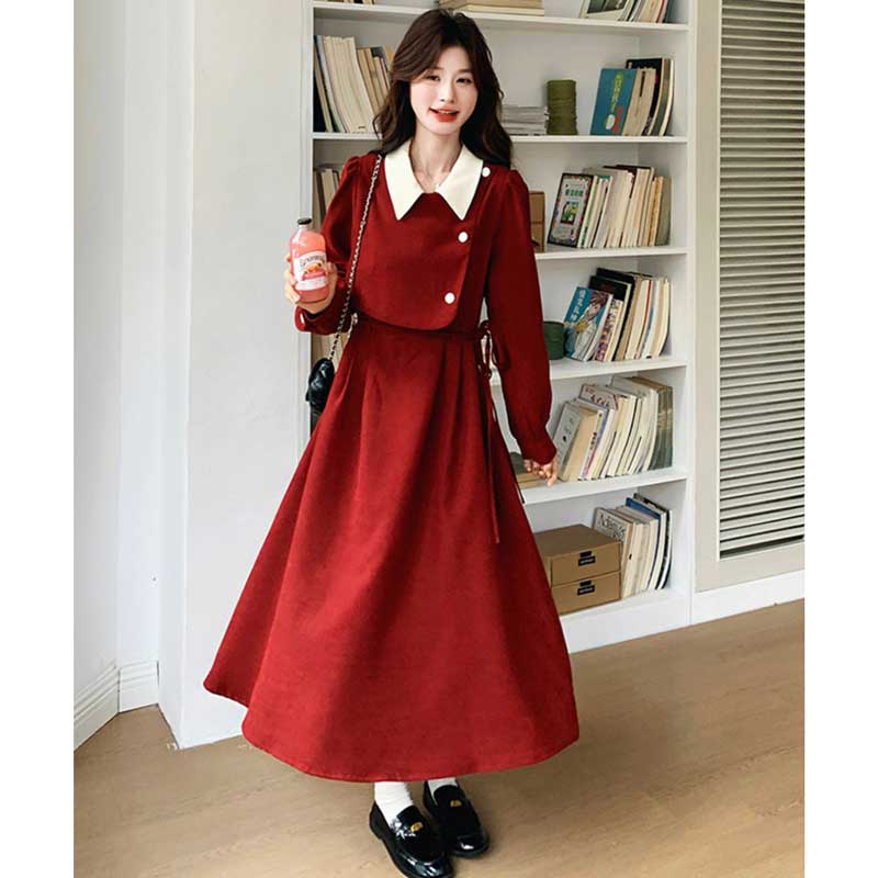 レトロセットアップ風ワンピース