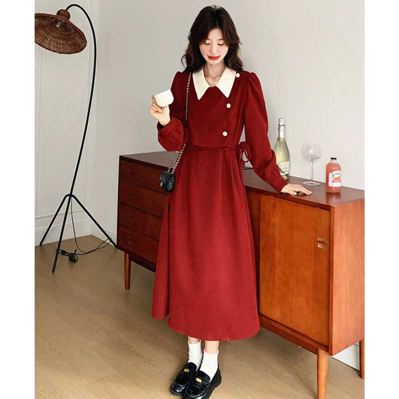 レトロセットアップ風ワンピース