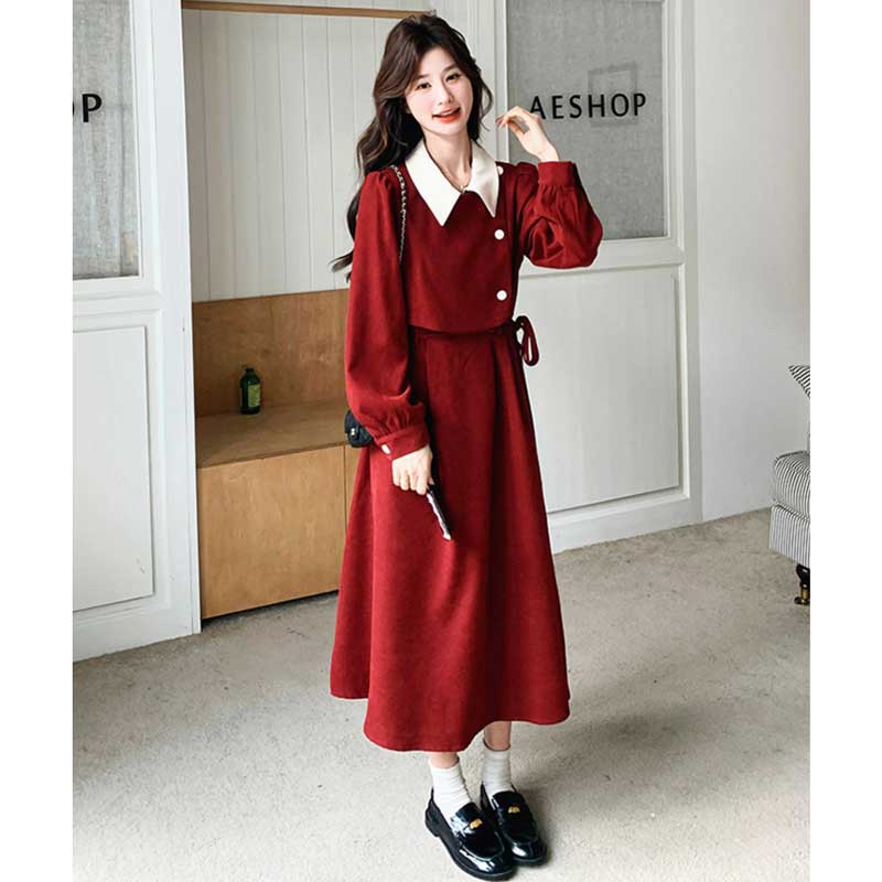 レトロセットアップ風ワンピース