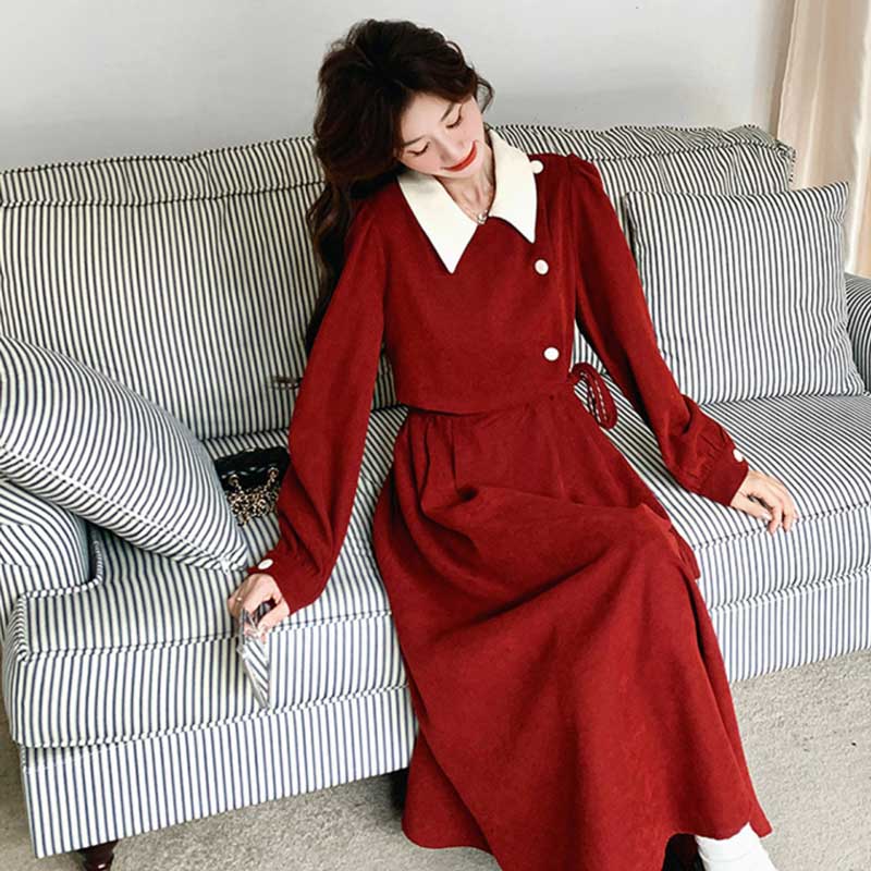 レトロセットアップ風ワンピース