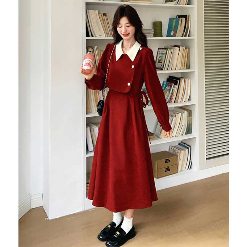 レトロセットアップ風ワンピース