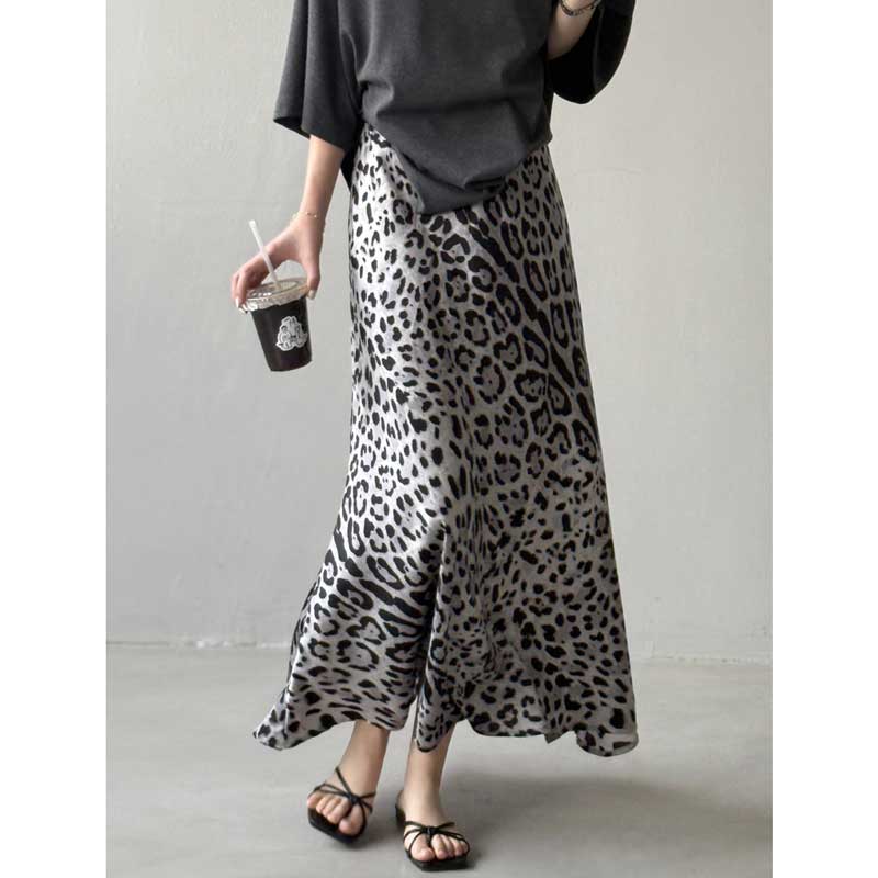 レオパードロングスカート