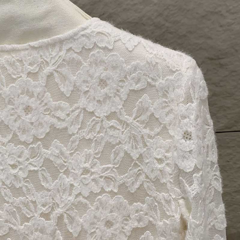 Vネックレースカットソー(2colors)