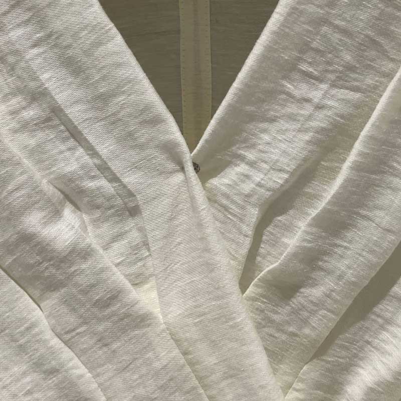 クロスドレープVネックブラウス