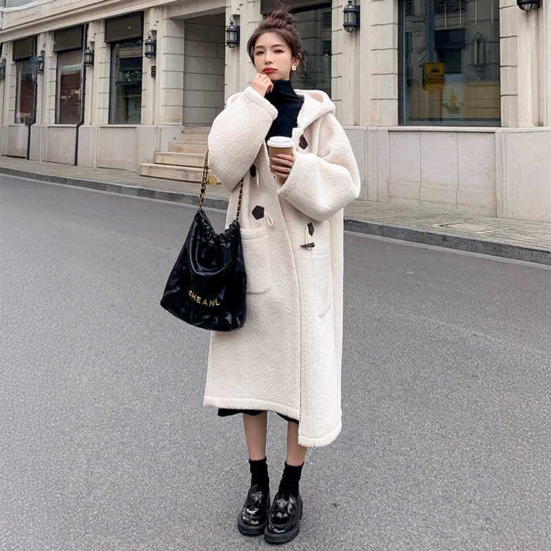 ボアロングダッフルコート