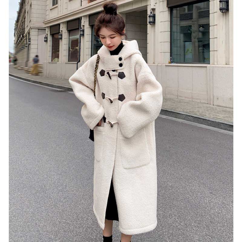 ボアロングダッフルコート