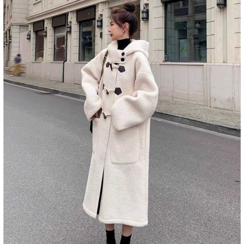 ボアロングダッフルコート