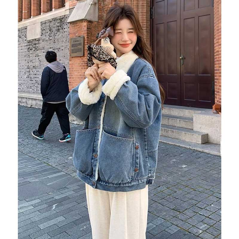 ボア襟デニムジャケット（青）秋/冬 暖かさとトレンドを両立