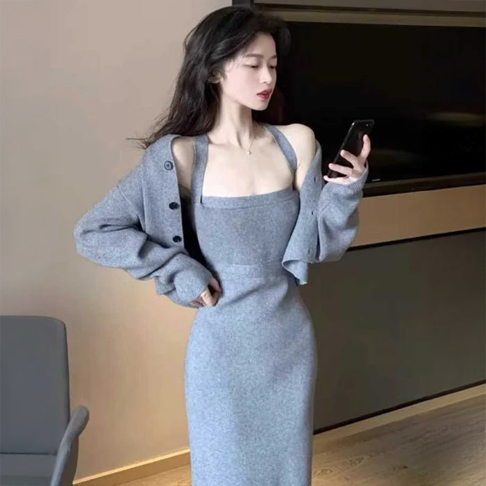 ショート丈カーディガン×ウエストマークワンピース