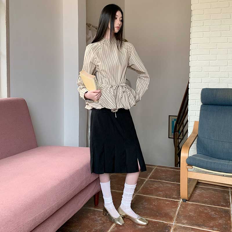 ストライプペプラムブラウス