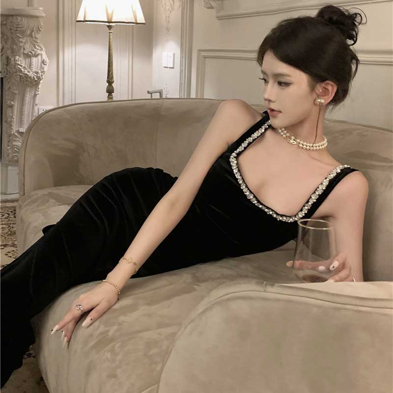 ジュエルラインスリットベロアワンピース