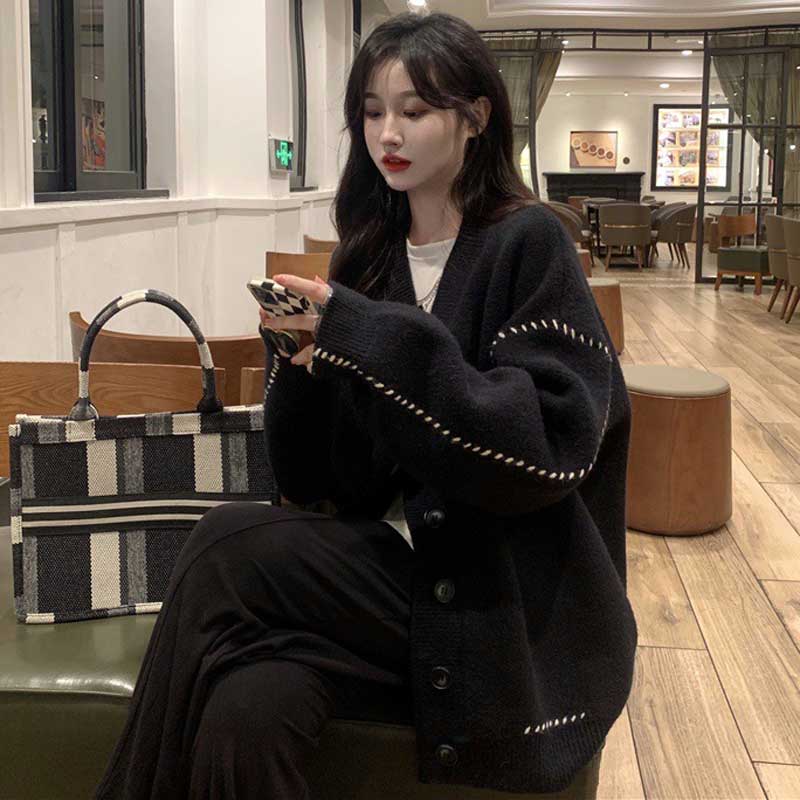 ステッチアクセントVネックカーディガン(2colors)