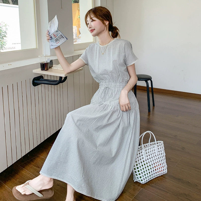 ライトグレーチェックドロストワンピース