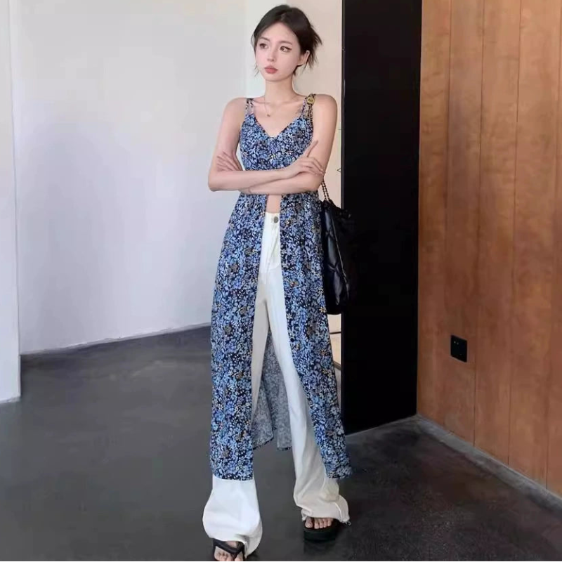 フロントスリットキャミソールワンピース