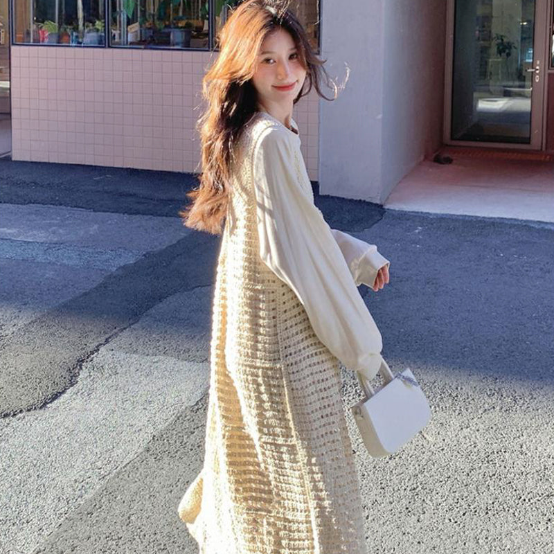 レースロングカーディガン×サイドスリットワンピース