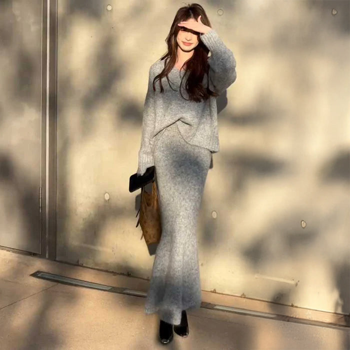 Vネックルーズニットセットアップ