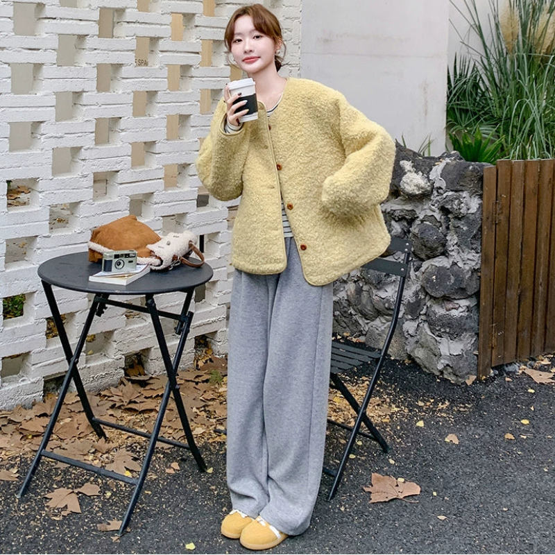 ノーカラーボアジャケット