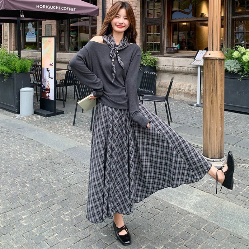 グレーアシメトップス×チェックスカートセット