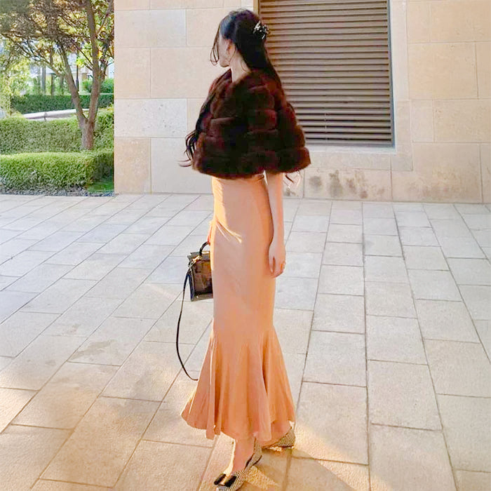 ダークブラウンファーケープ（茶）秋/冬 たっぷりのファーがエレガント