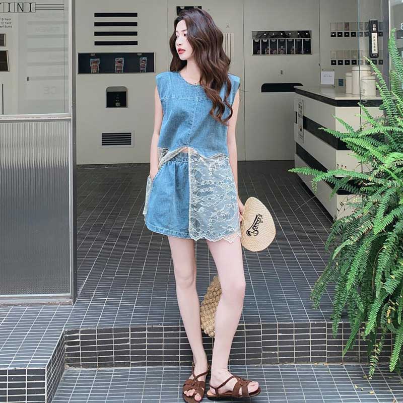 レーストリム付きデニムセットアップ