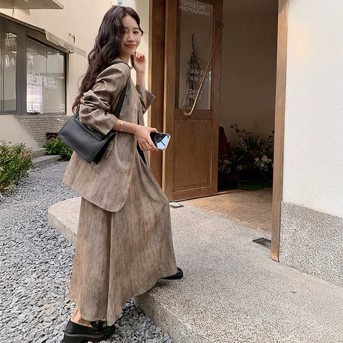 オーバーサイズジャケット×キャミソールワンピース