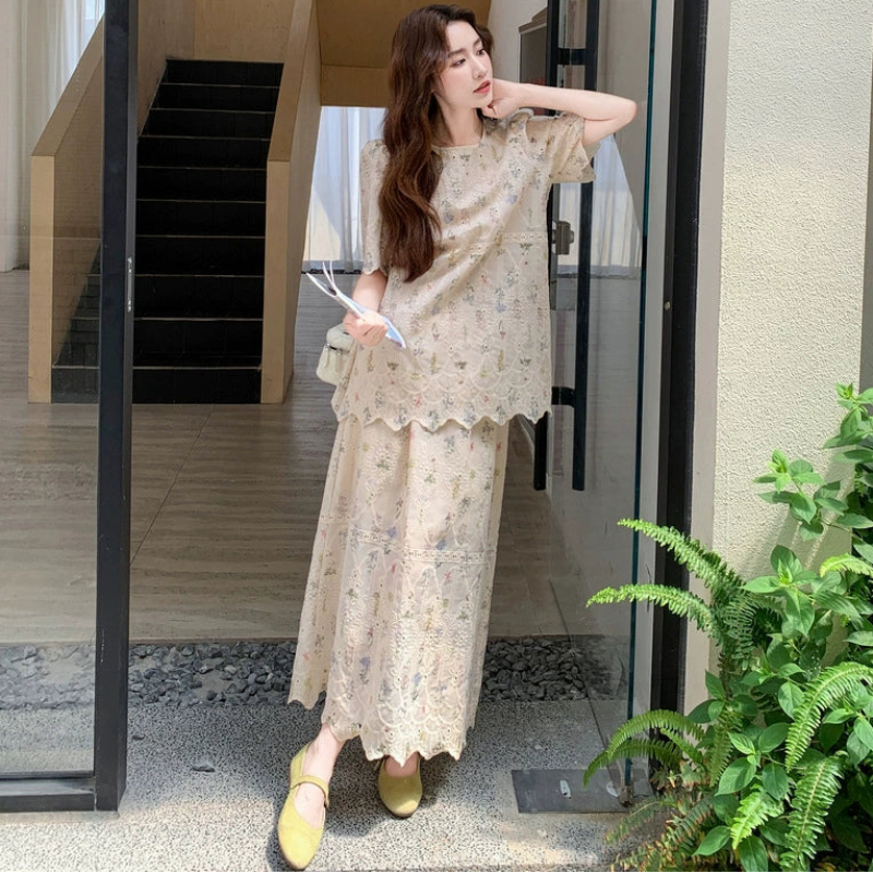 花柄プリントトップス×スカートセットアップ