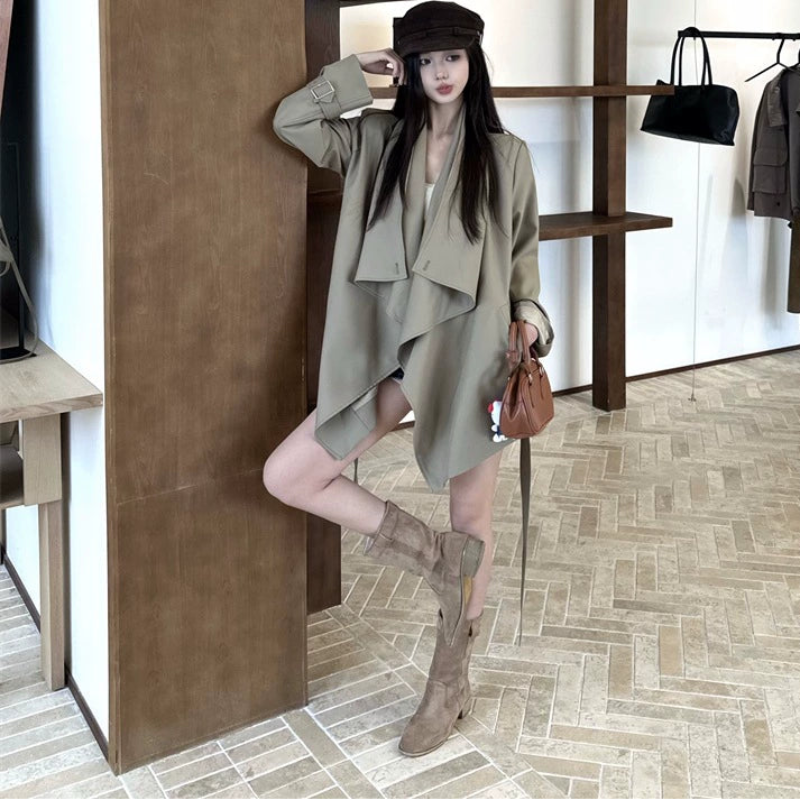 ドレープトレンチショートコート