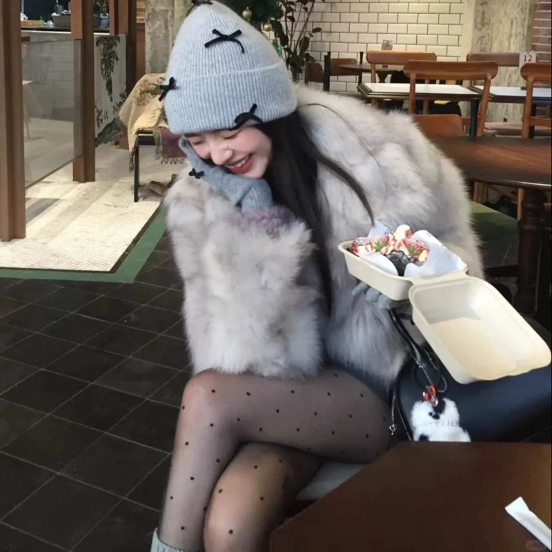 ミストグレーフェイクファーコート (灰) 冬 大人の女性にぴったりの