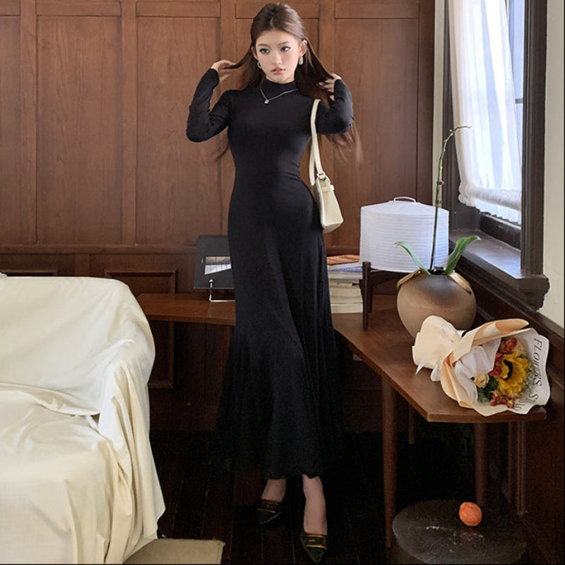ハイネックマーメイドニットワンピース (黒) 秋/冬/春 シルエット