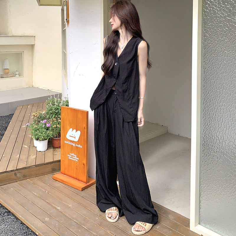 バックデザインベスト×ワイドパンツセット