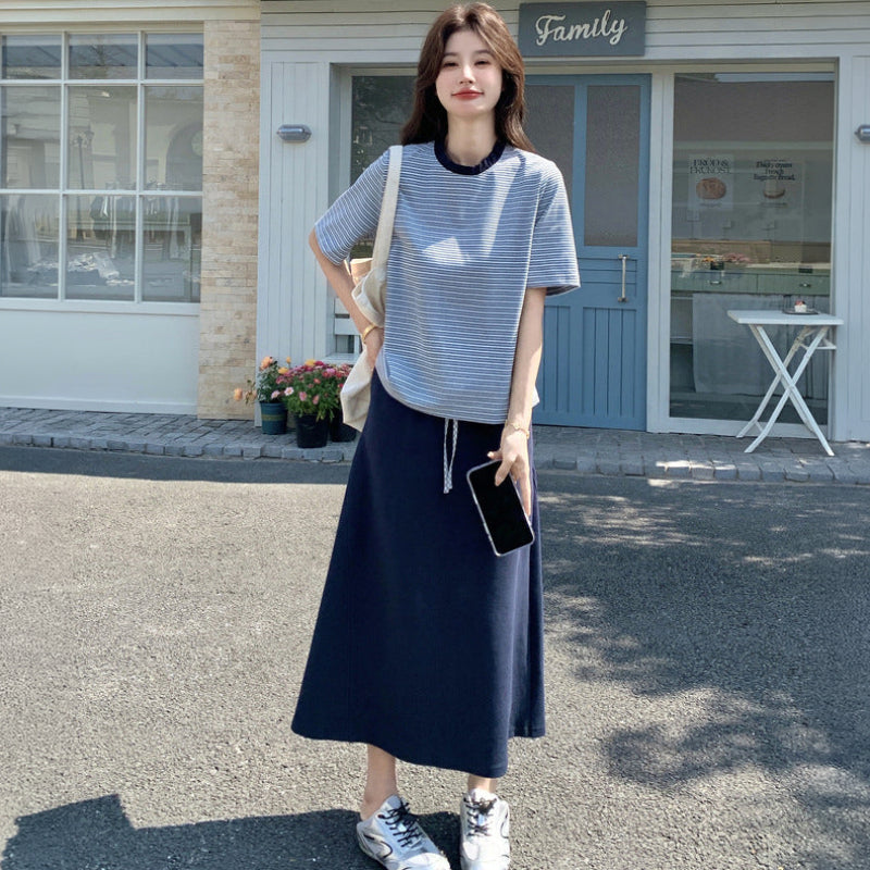 ストライプTシャツ×スウェットカートセットアップ