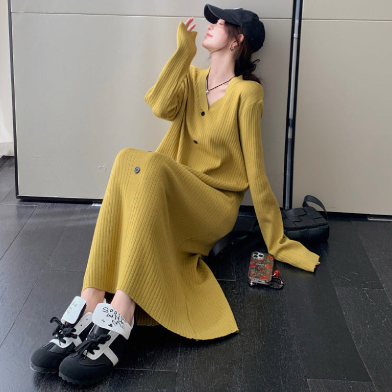 Vネックリラクシーロングニットワンピース(2colors)