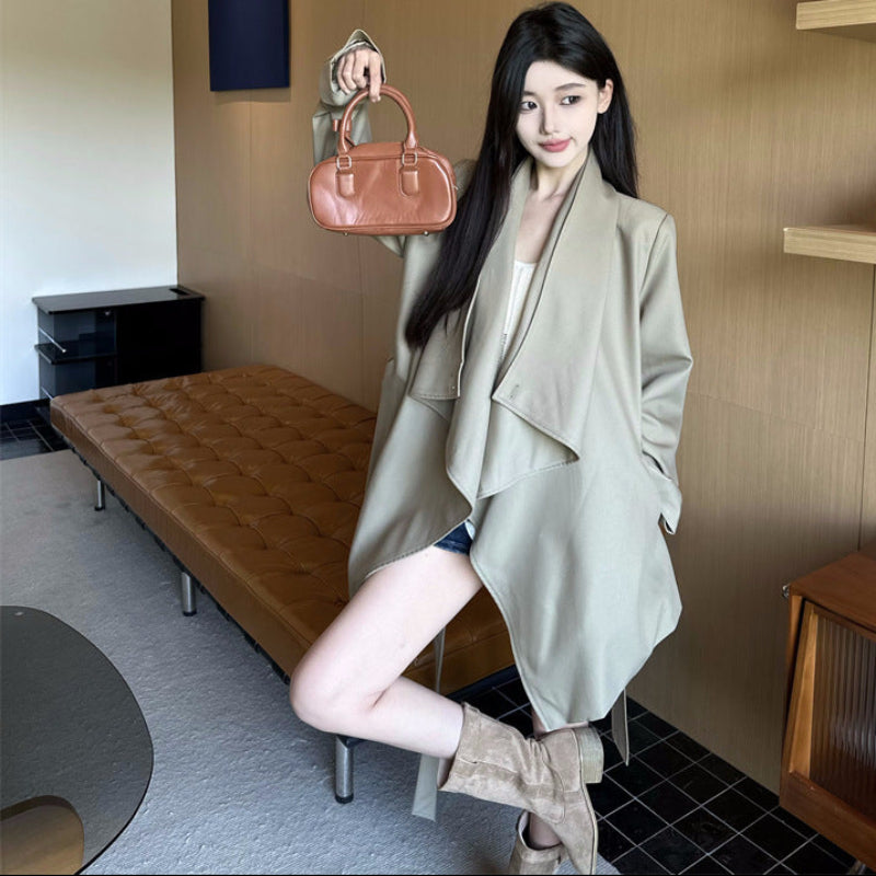 ドレープトレンチショートコート